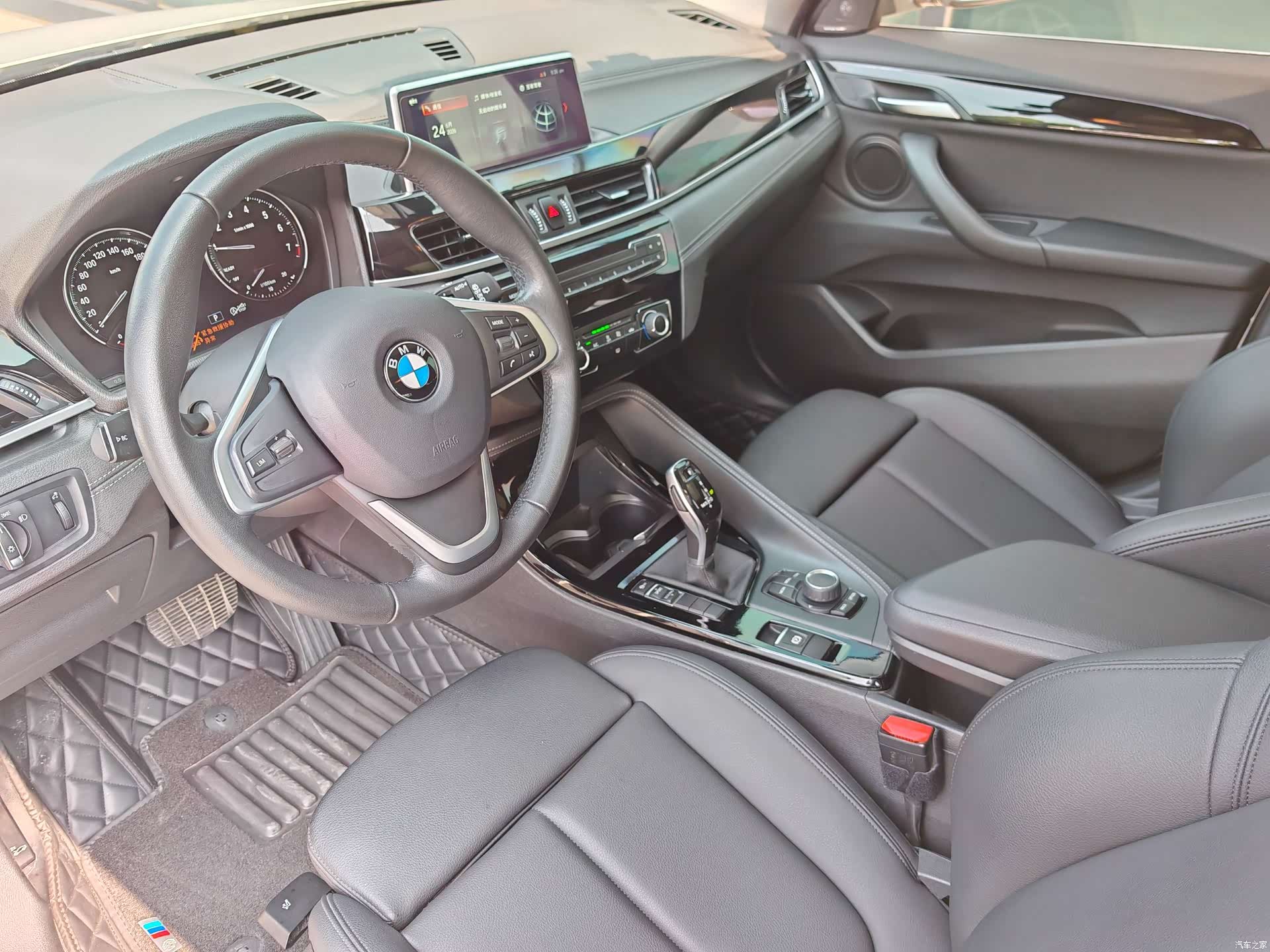 BMW X2, 2019 11