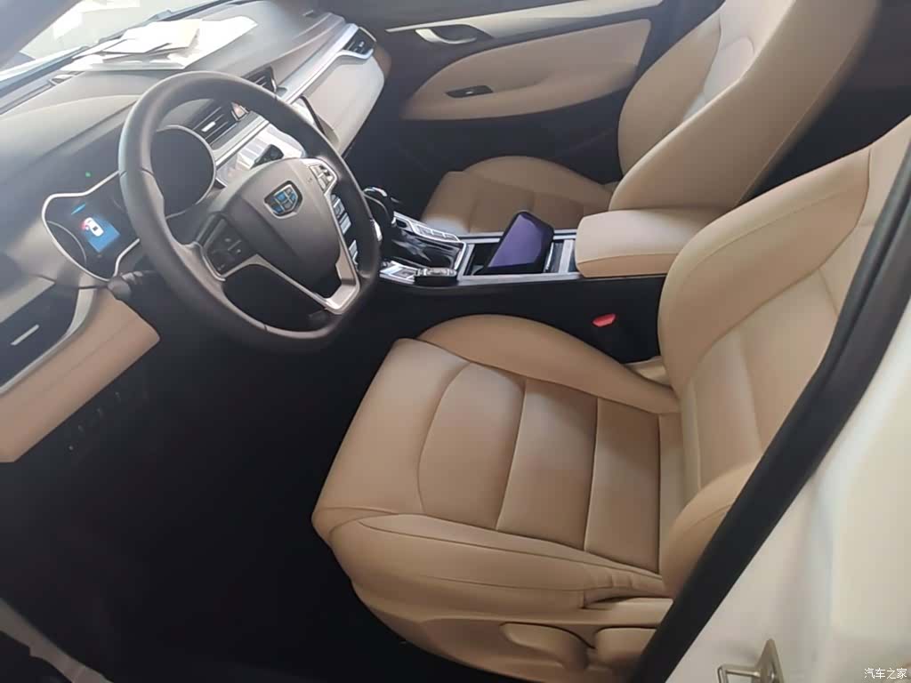 Geely Emgrand, 2018 15