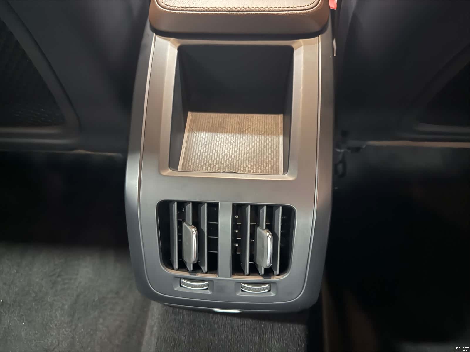 Volvo S90, 2024 10