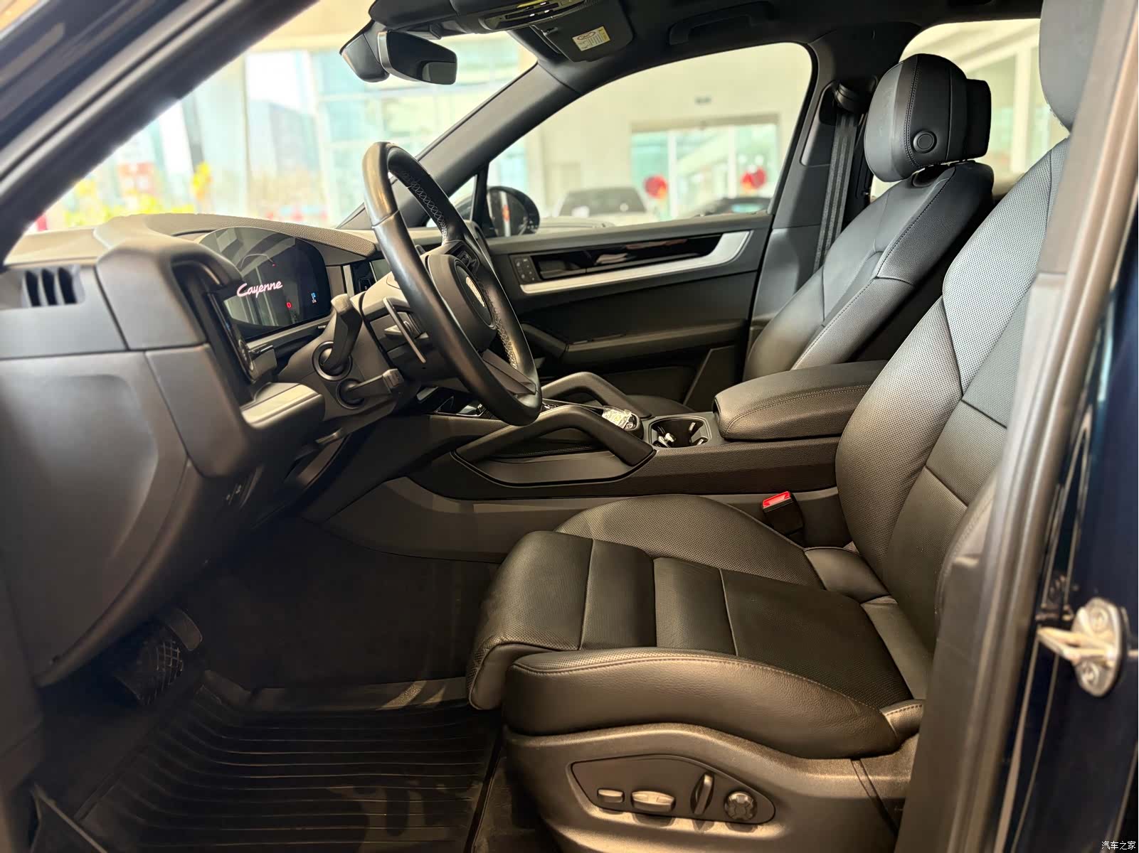 Porsche Cayenne, 2024 15