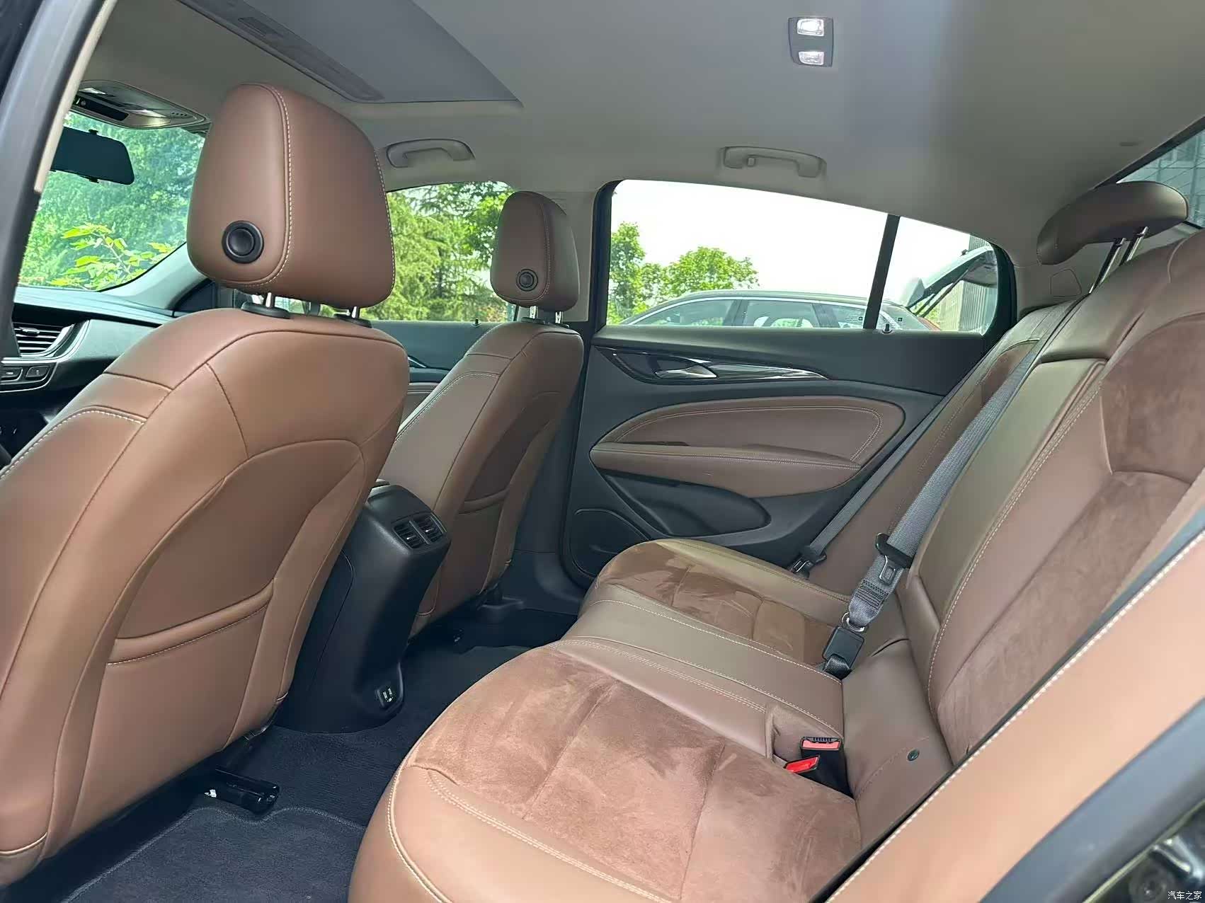 Buick Regal, 2025 6