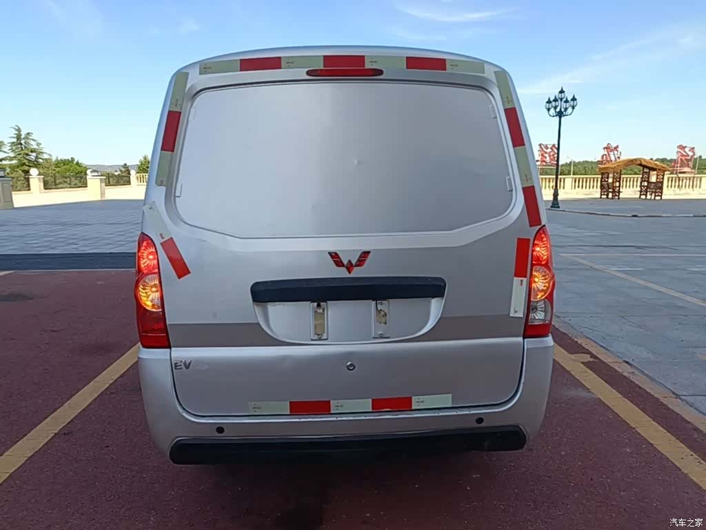 Wuling EV50, 2021 6