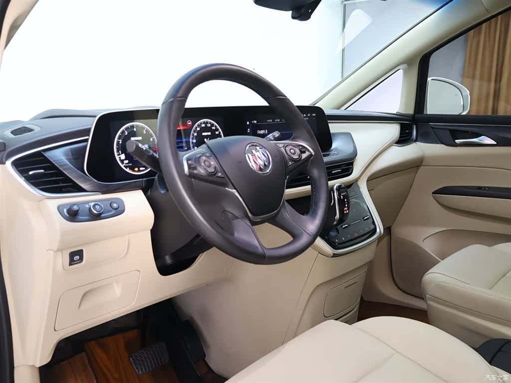 Buick GL8, 2023 11