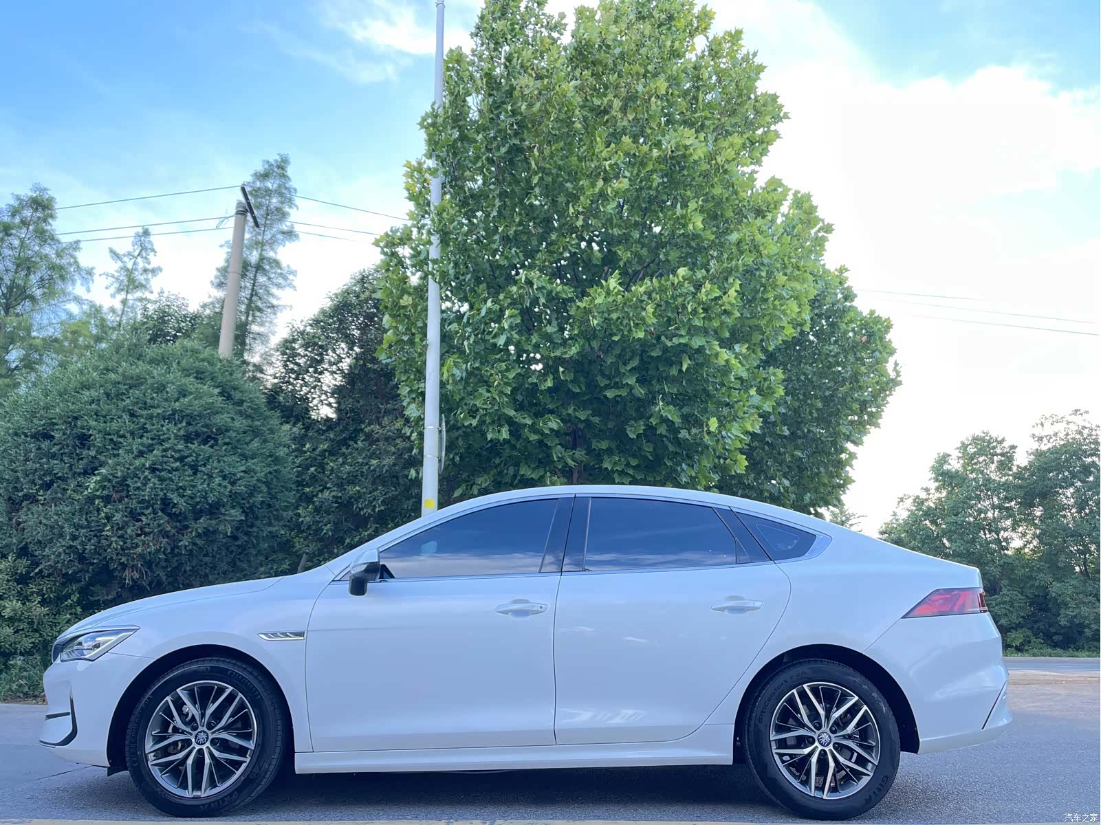 BYD Qin, 2021 4