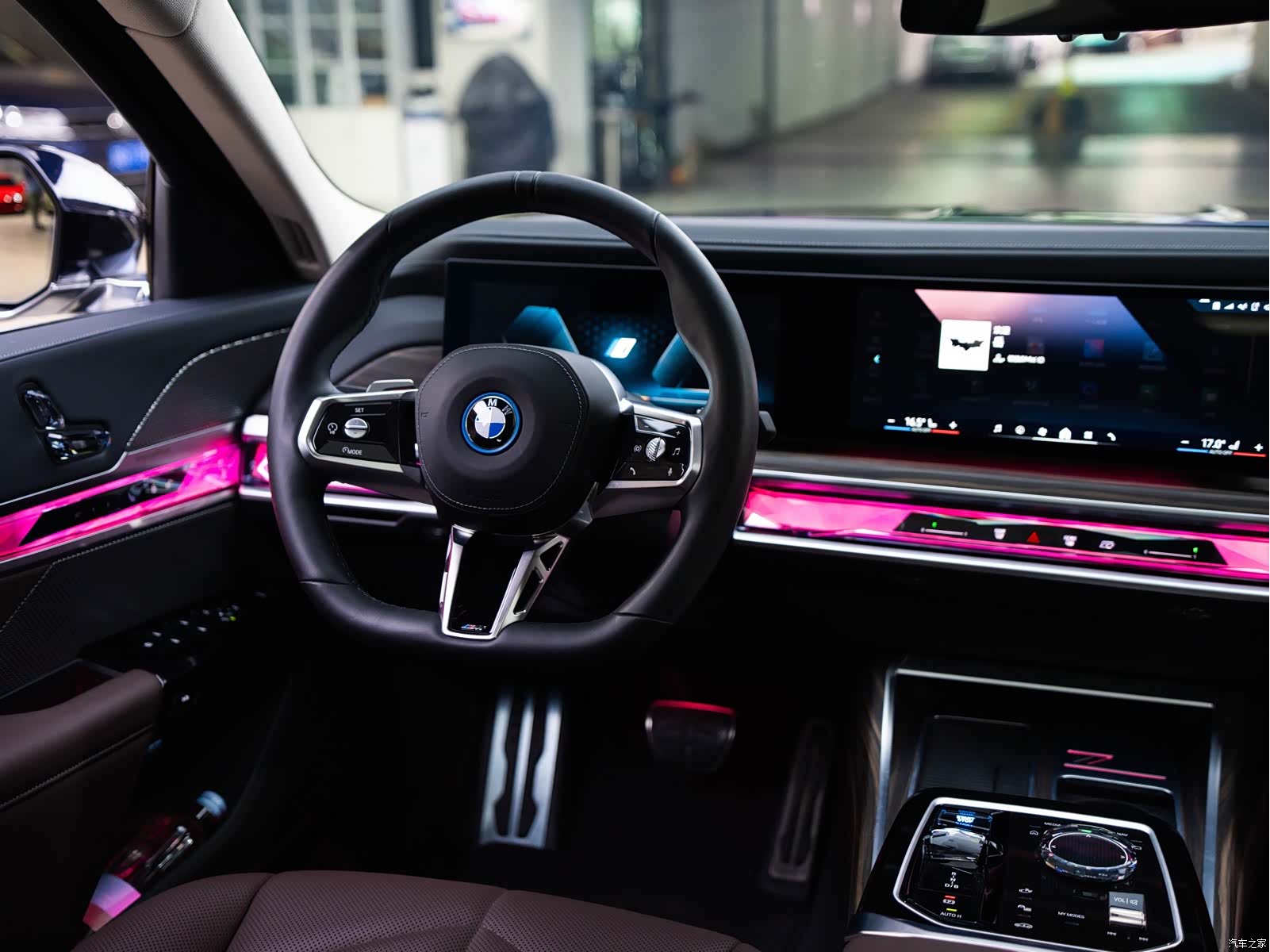 BMW i7, 2024 9