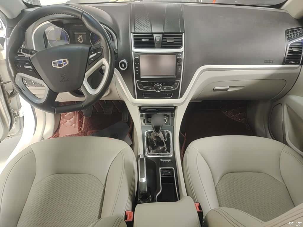 Geely Emgrand, 2015 10
