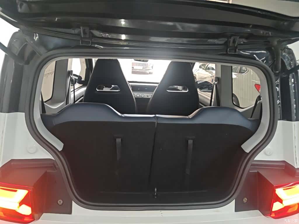 Wuling MINIEV, 2022 19