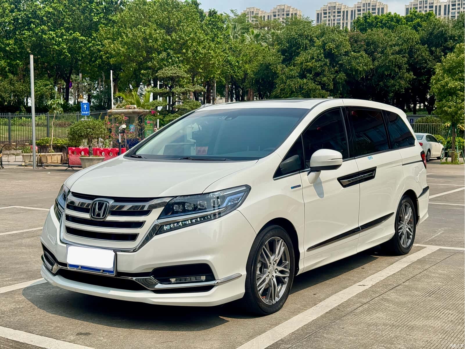 Honda Elysion, 2020 1