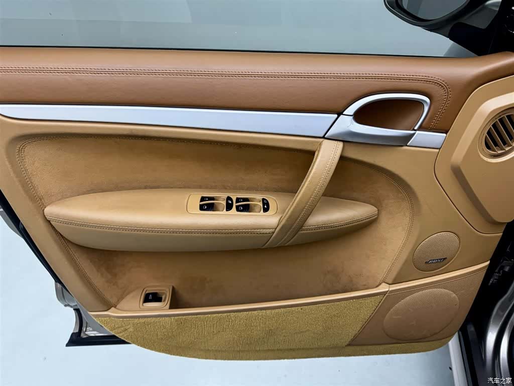 Porsche Cayenne, 2009 11