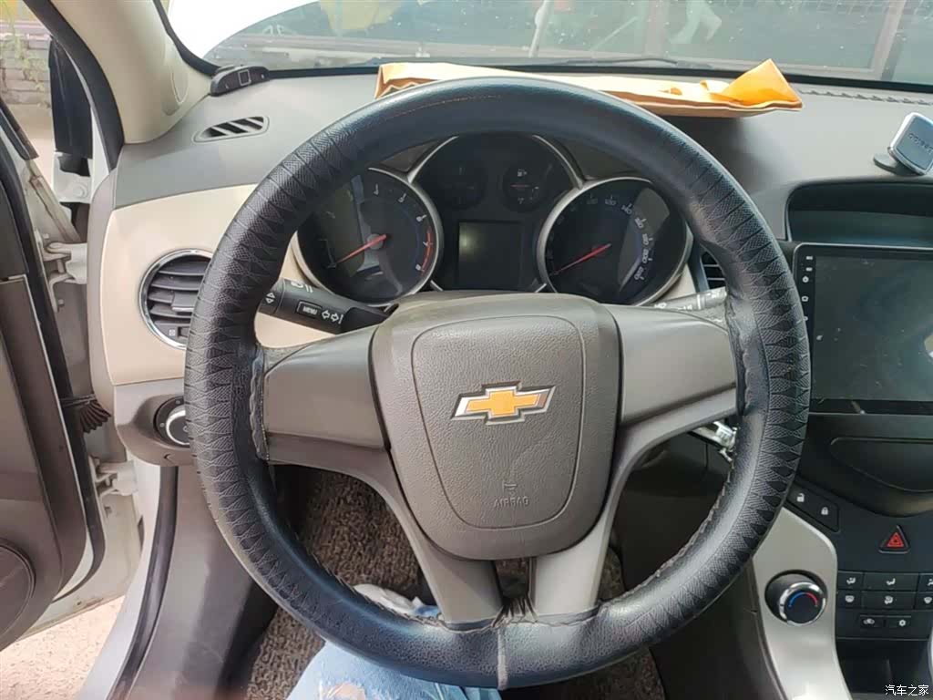 Chevrolet SL, 2016 11