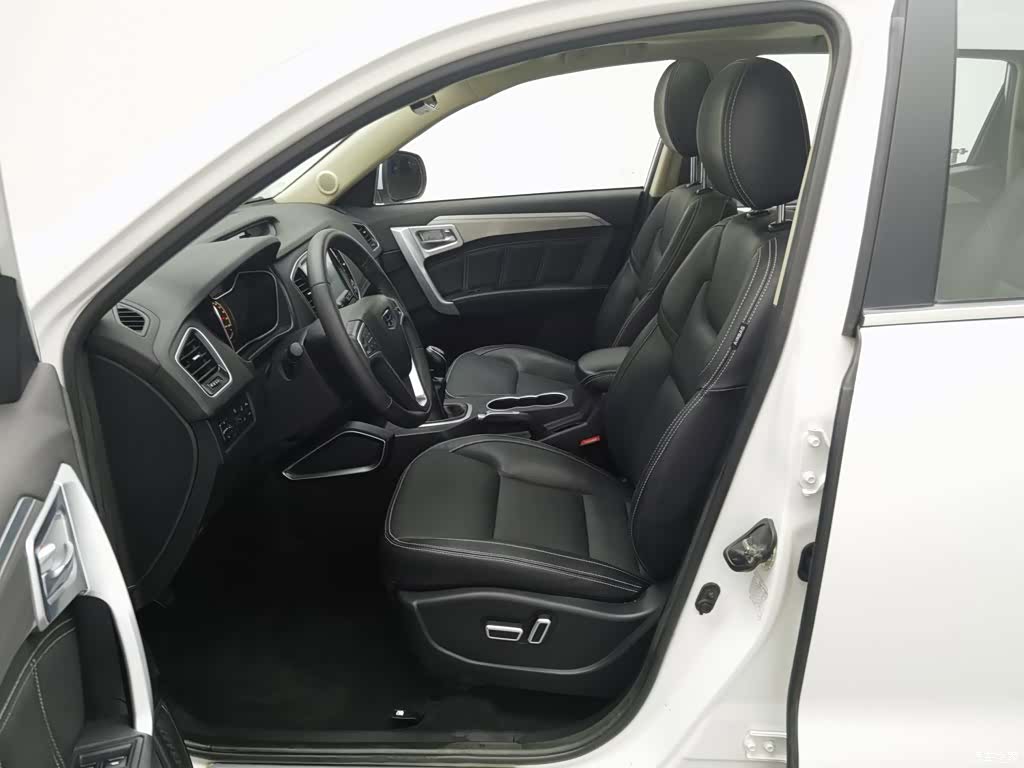 Geely X6, 2016 10