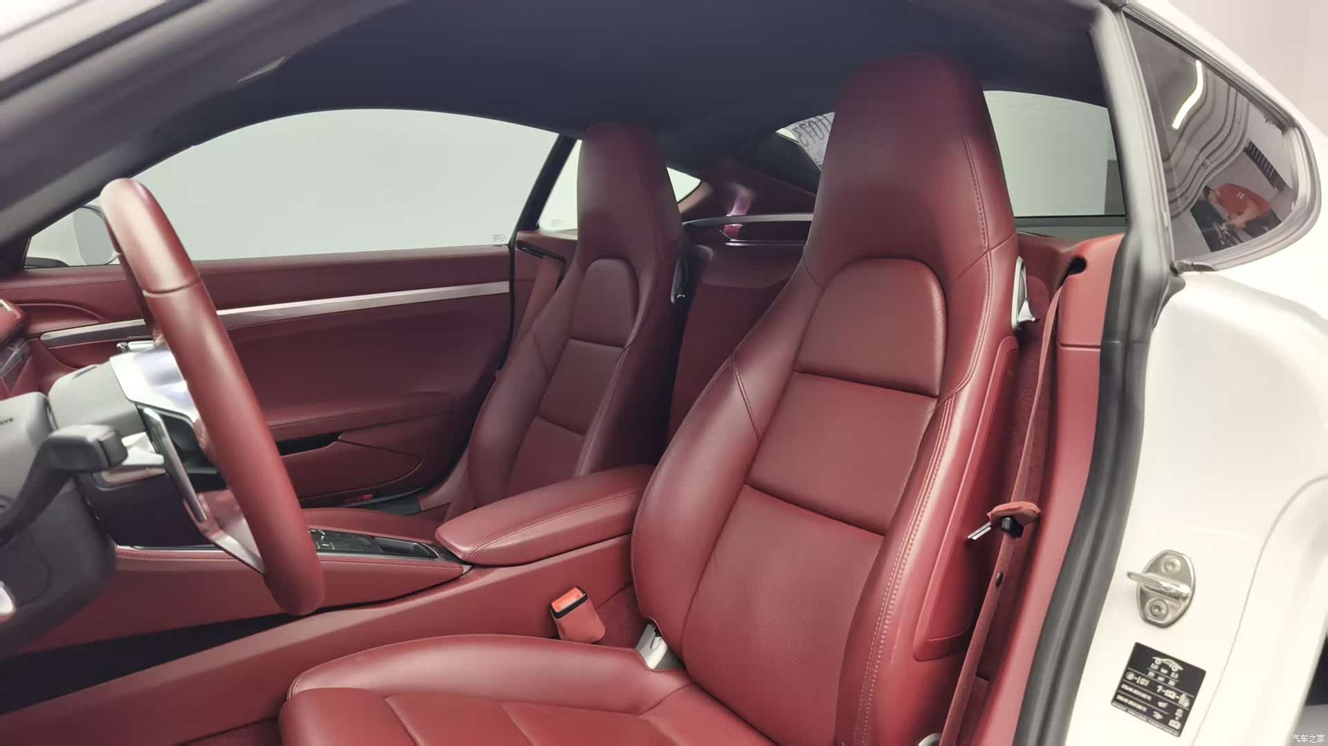 Porsche Cayman, 2021 13