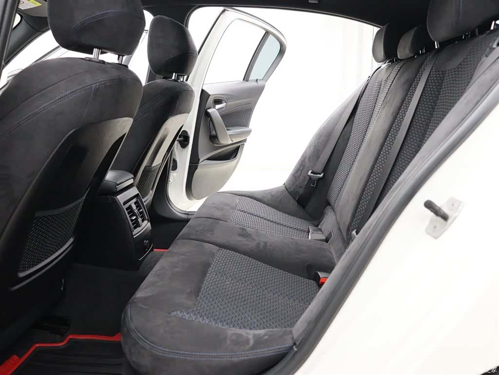 BMW 1 Series, 2017 6