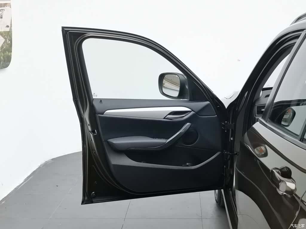 BMW X1, 2012 8
