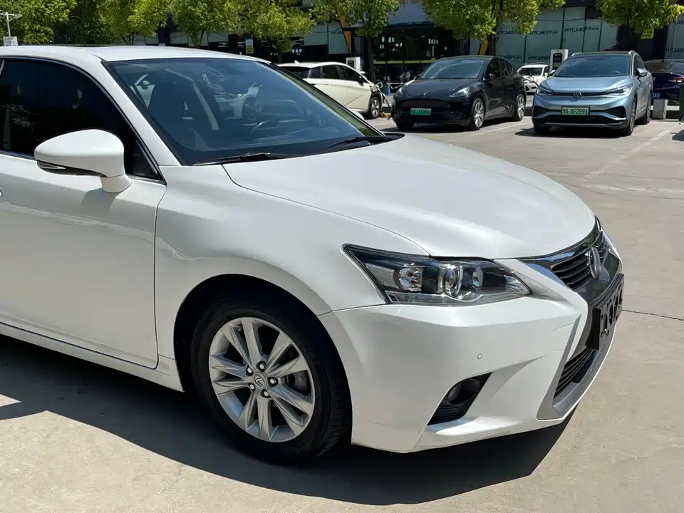 Lexus CT