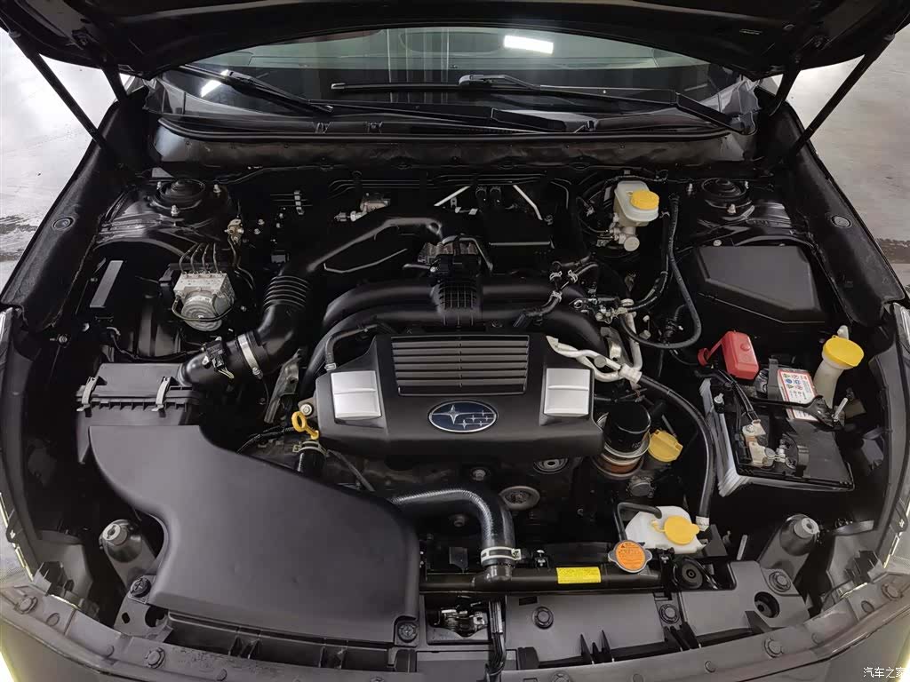 Subaru Legacy, 2020 6
