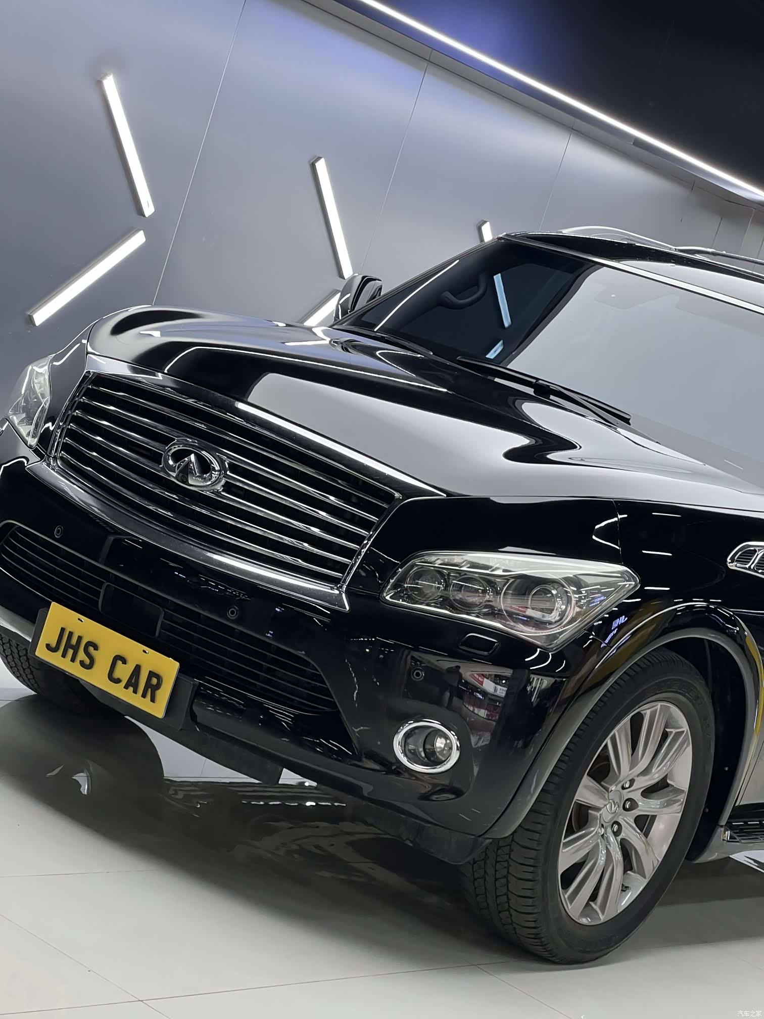 Infiniti QX56, 2014 36