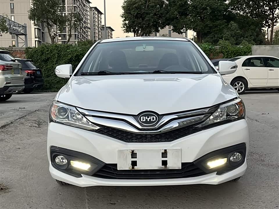 BYD F3