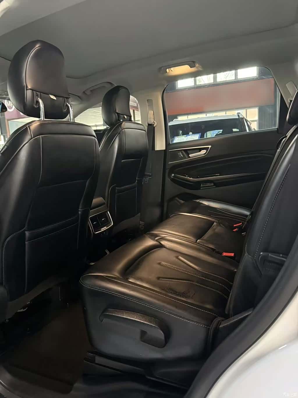 Ford Edge, 2021 14