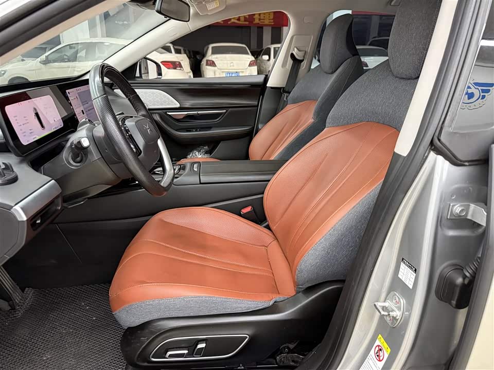 XPENG P7