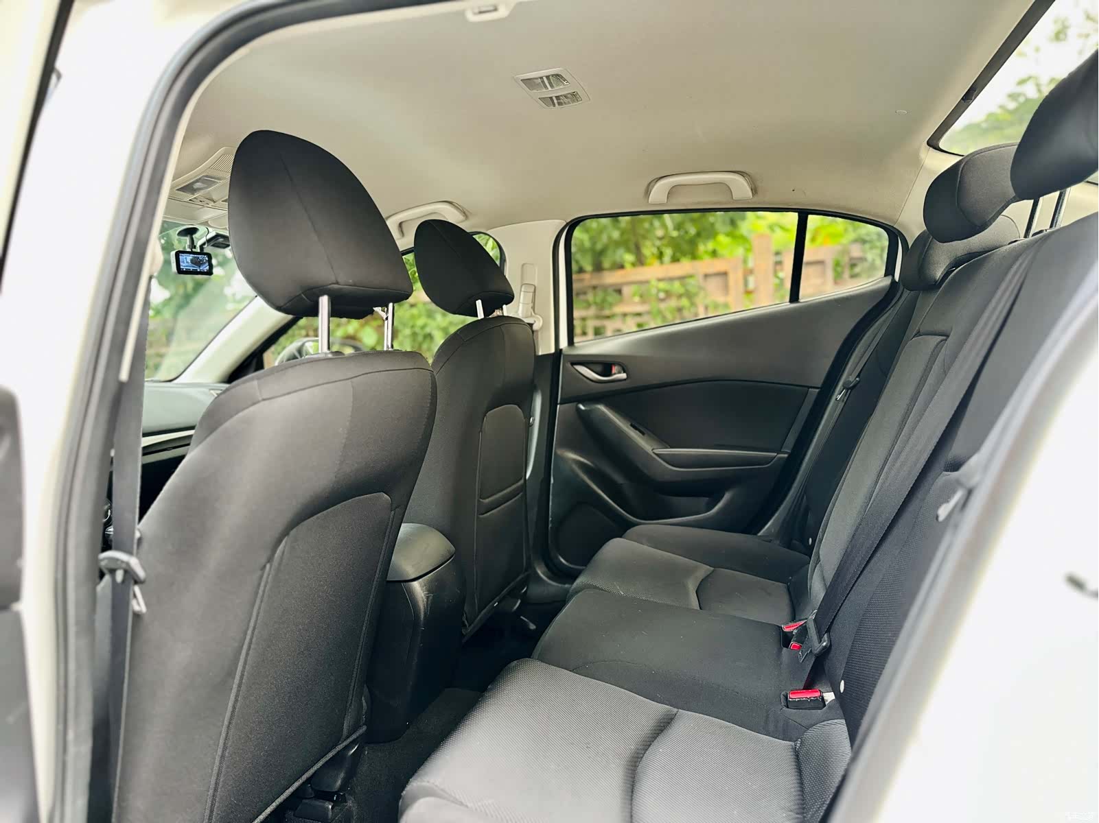Mazda Mazda3, 2018 10