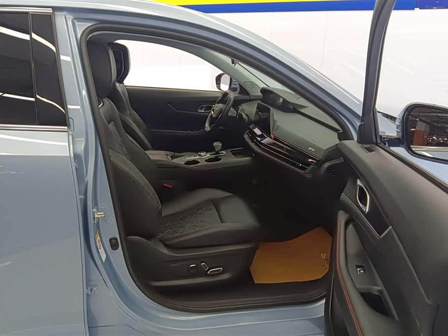 Changan UNI-K Smart iDD