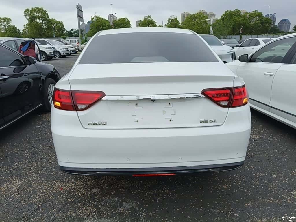 Geely Emgrand, 2021 6