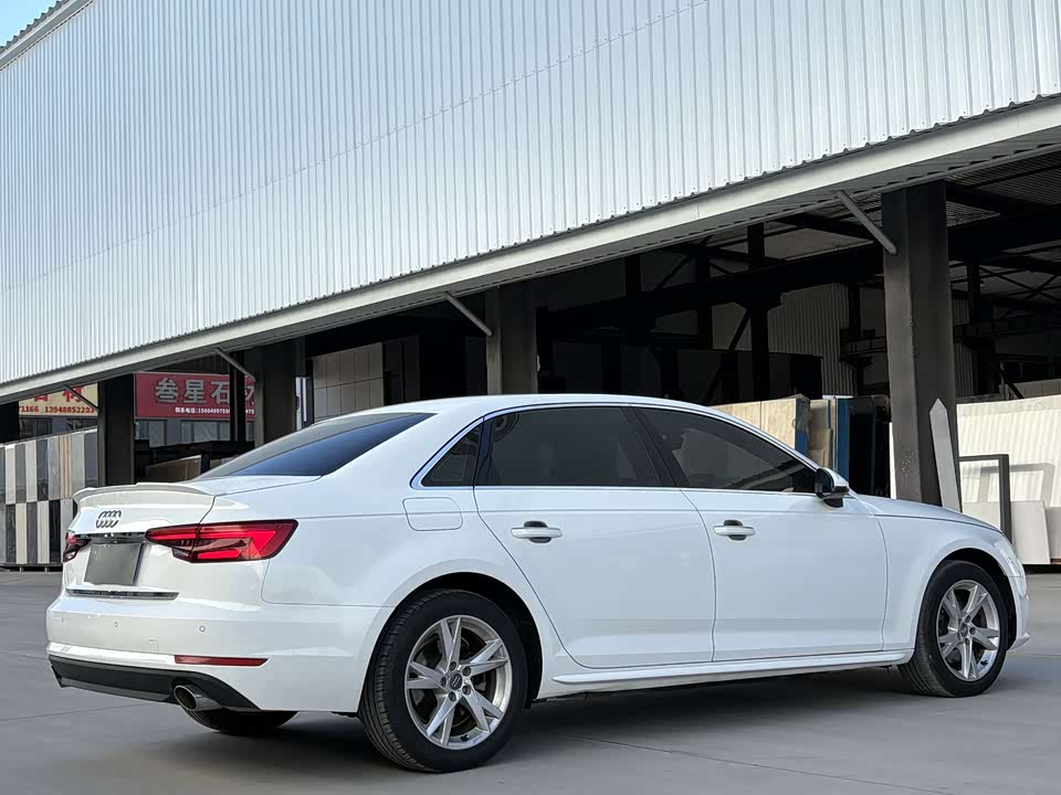Audi A4L