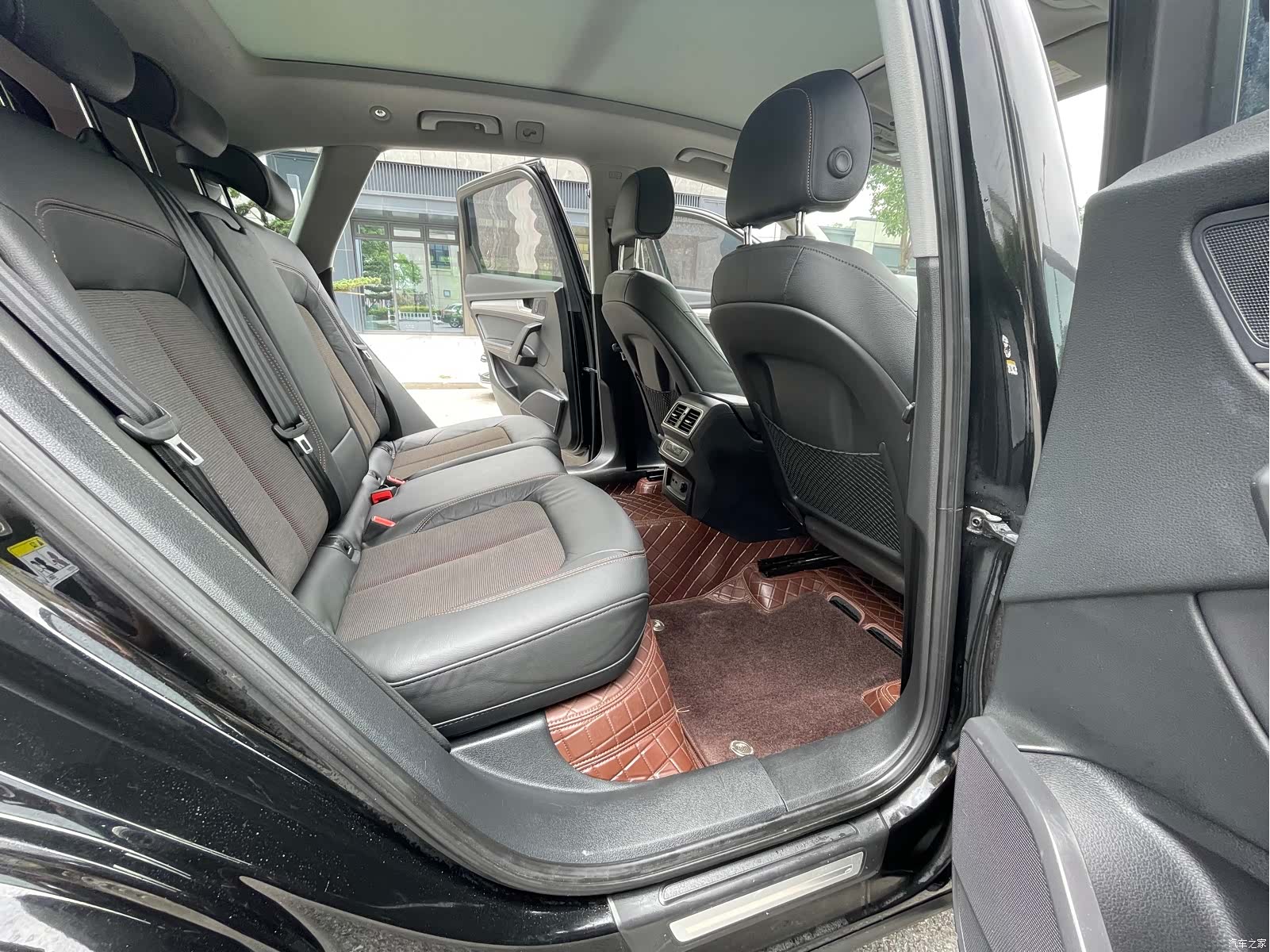 Audi Q5L, 2019 10