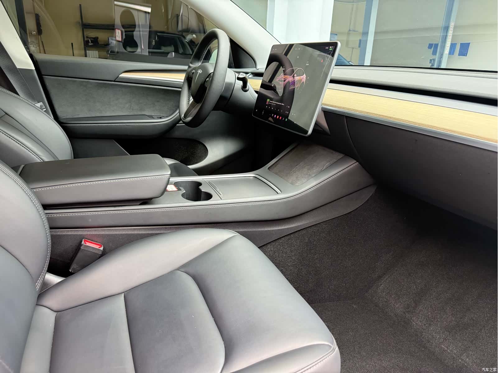 Tesla Model Y, 2023 12