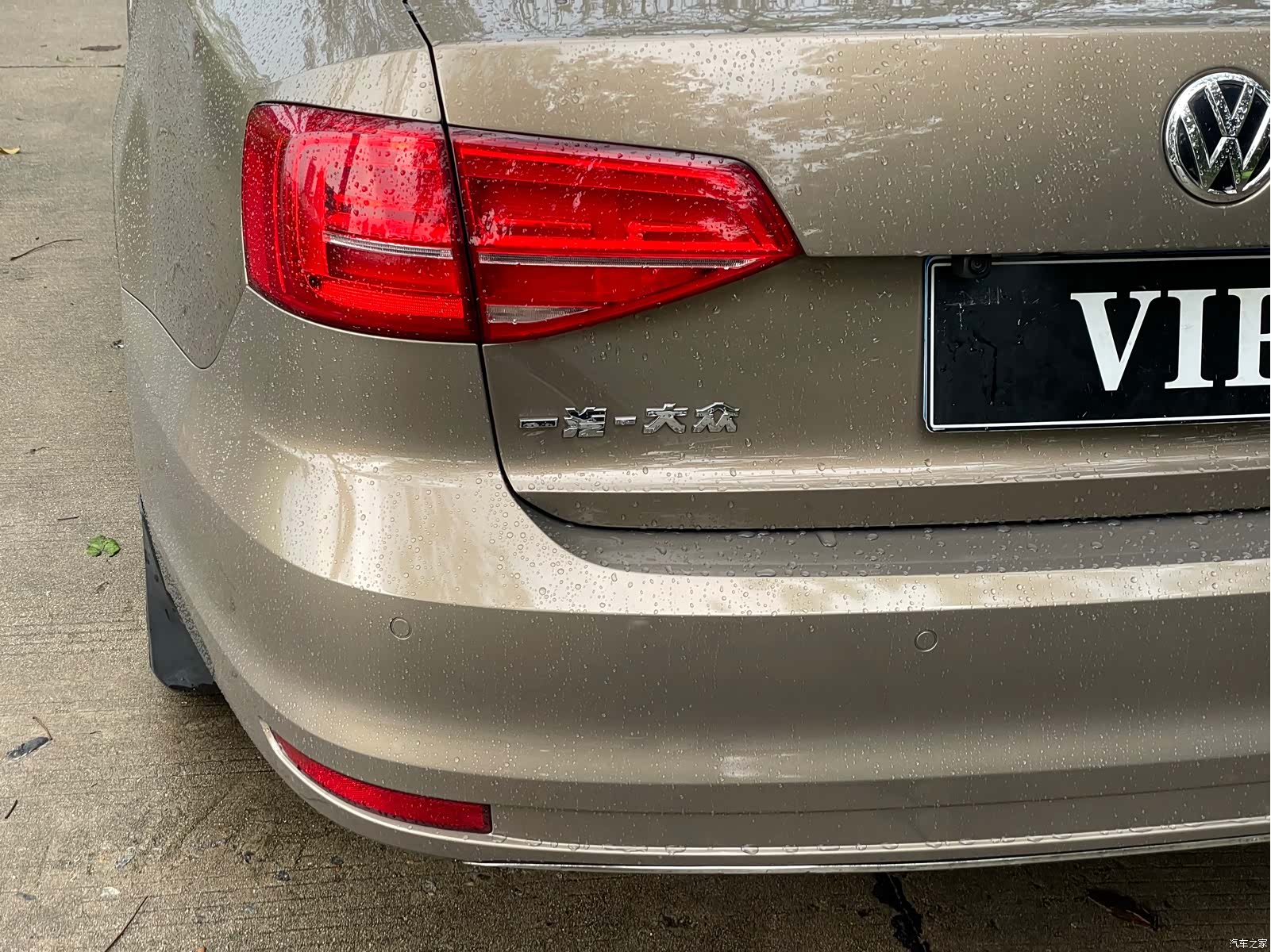 Volkswagen Sagitar, 2017 17
