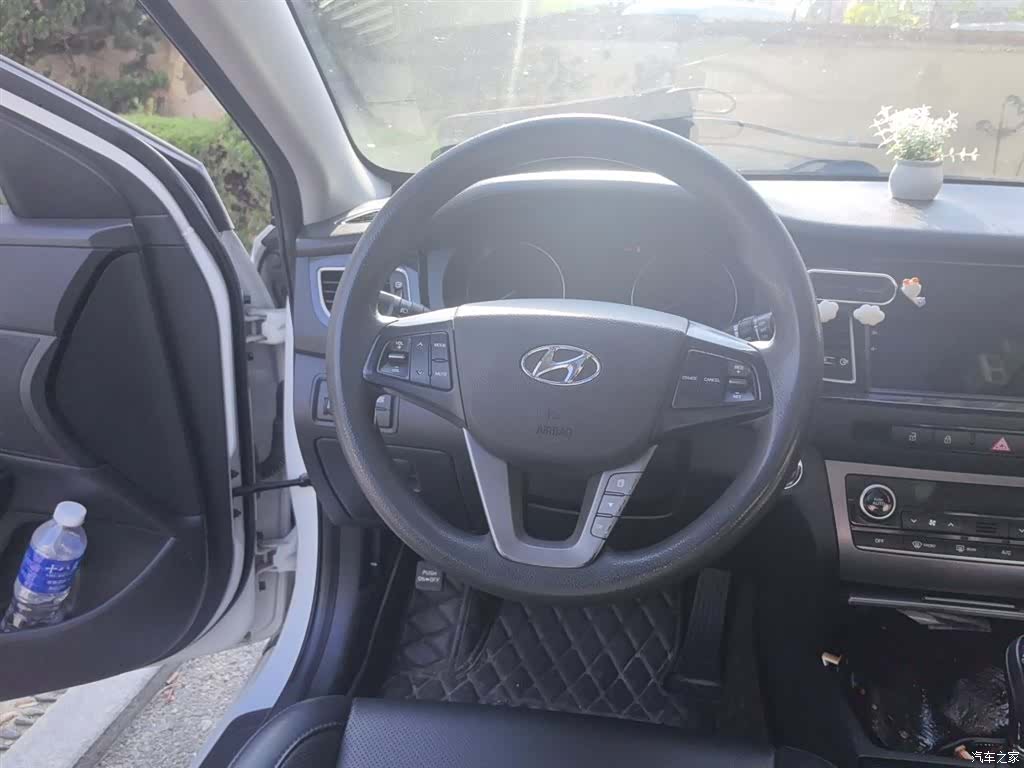 Hyundai GLS, 2014 3