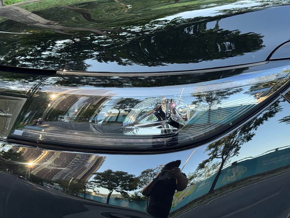 AITO Ask the world M7