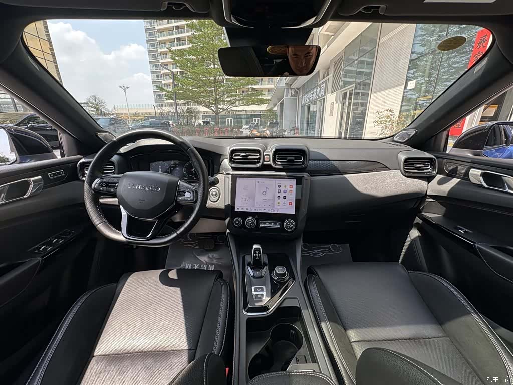 Lynk & Co 02, 2021 15
