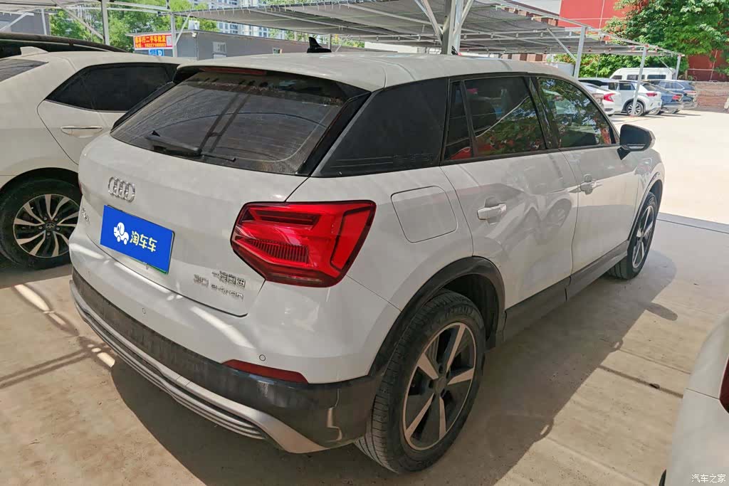 Audi e-tron, 2021 3