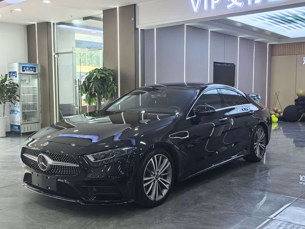 Mercedes-Benz CLS