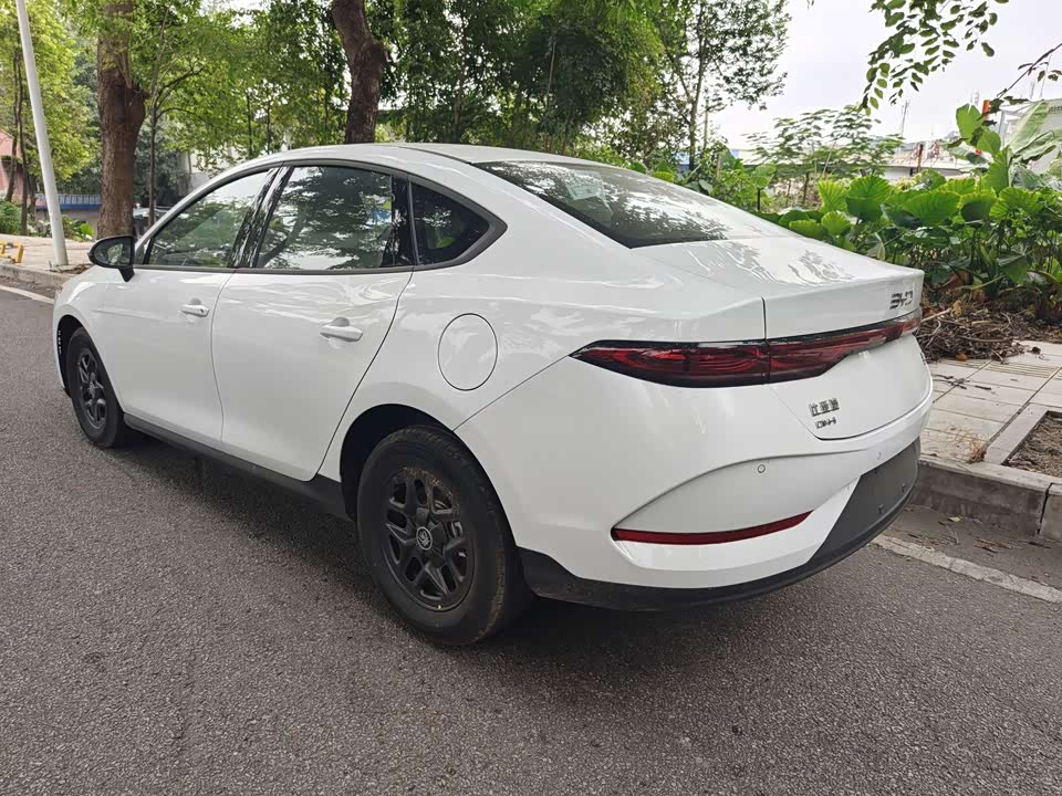 BYD Qin Yuan
