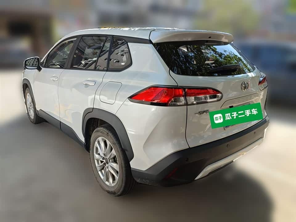 Toyota Corolla Sharp amplifier