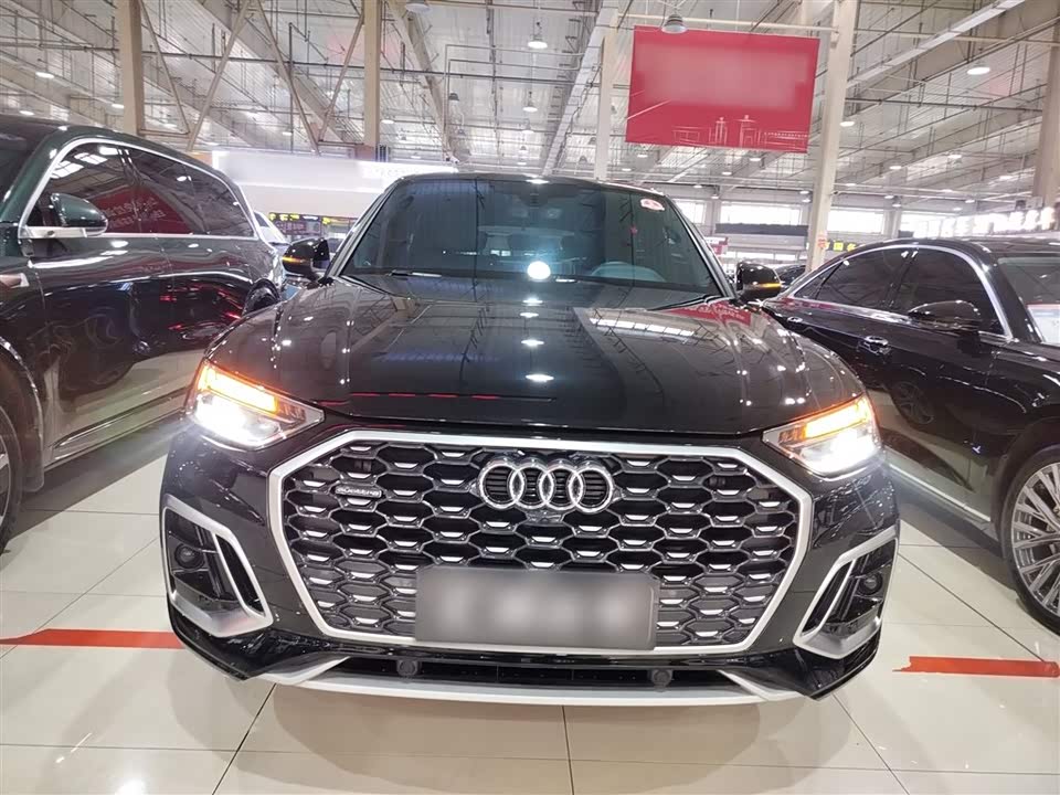 Audi Q5L Sportback