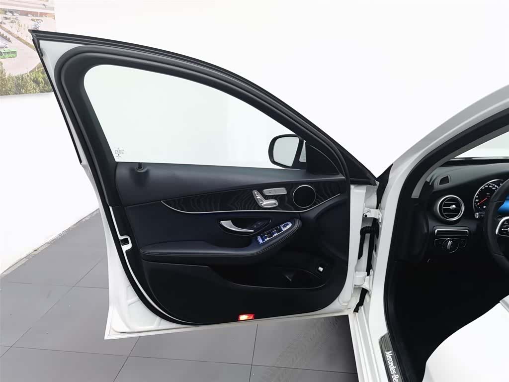 Mercedes-Benz C-Class, 2020 8