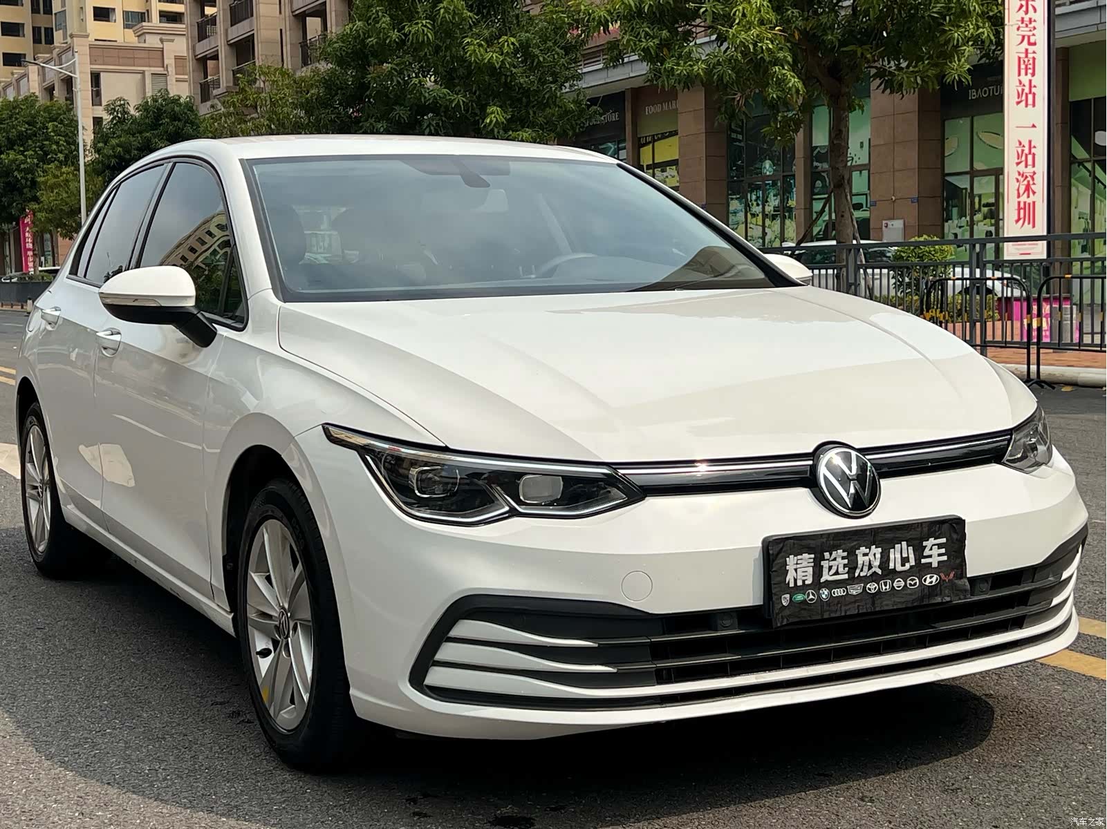 Volkswagen Golf, 2023 3