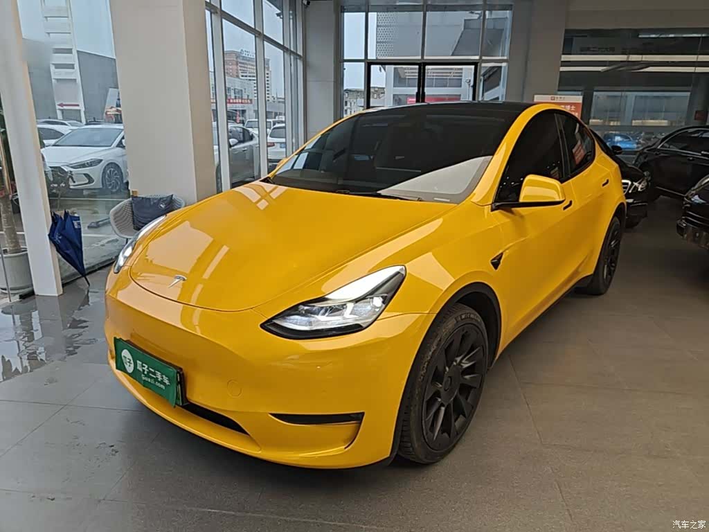 Tesla Model Y, 2021 2