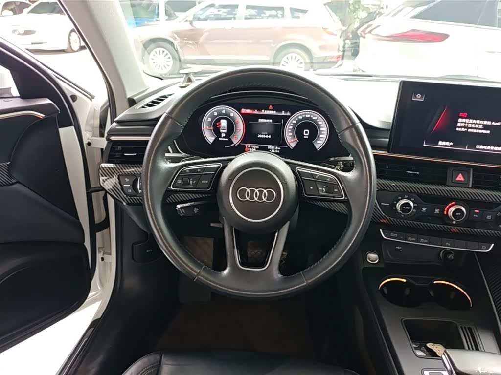 Audi A4L, 2020 11