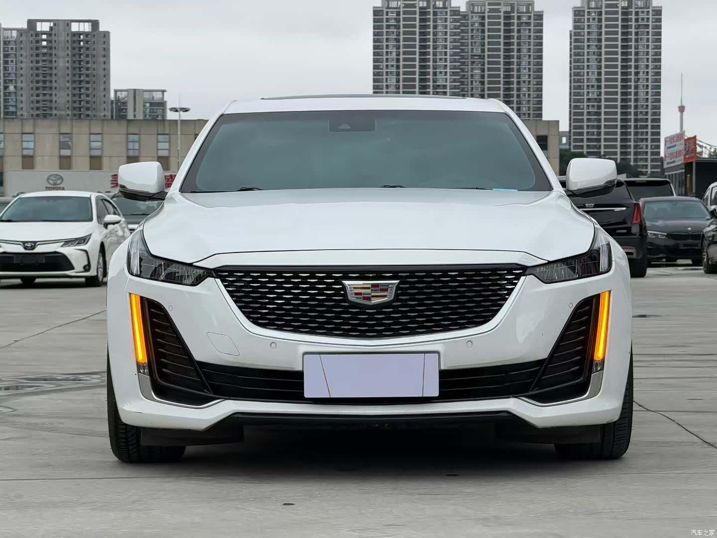 Cadillac CT5, 2022 2