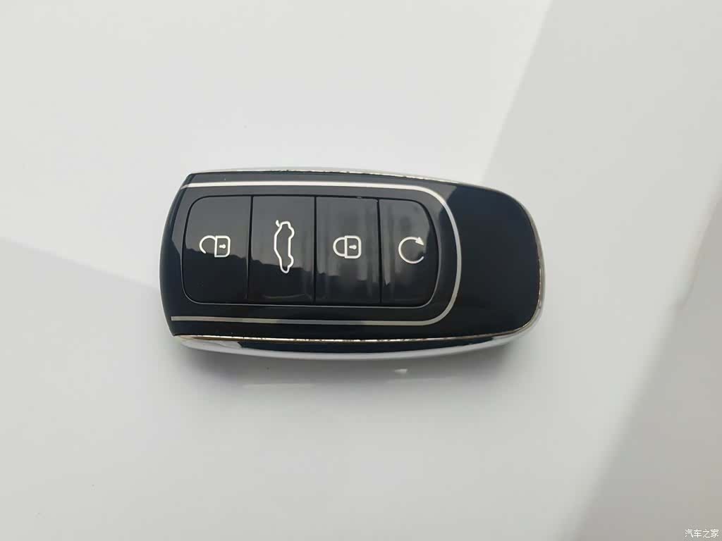 Chery Tiggo 8, 2025 19