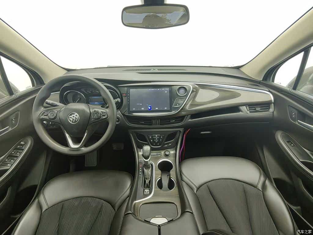 Buick Envision Plus, 2018 все фото
