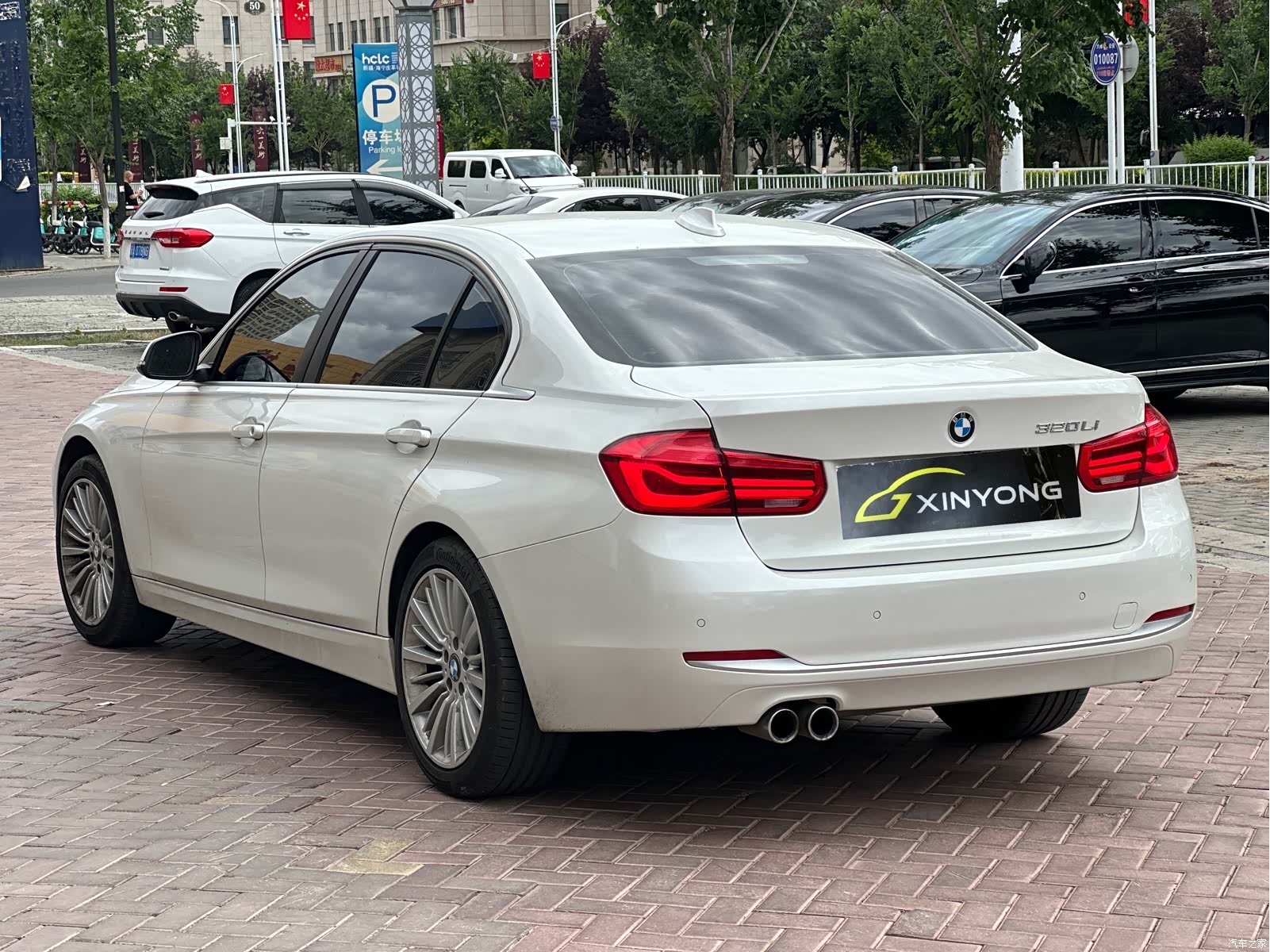 BMW 3 Series, 2018 все фото