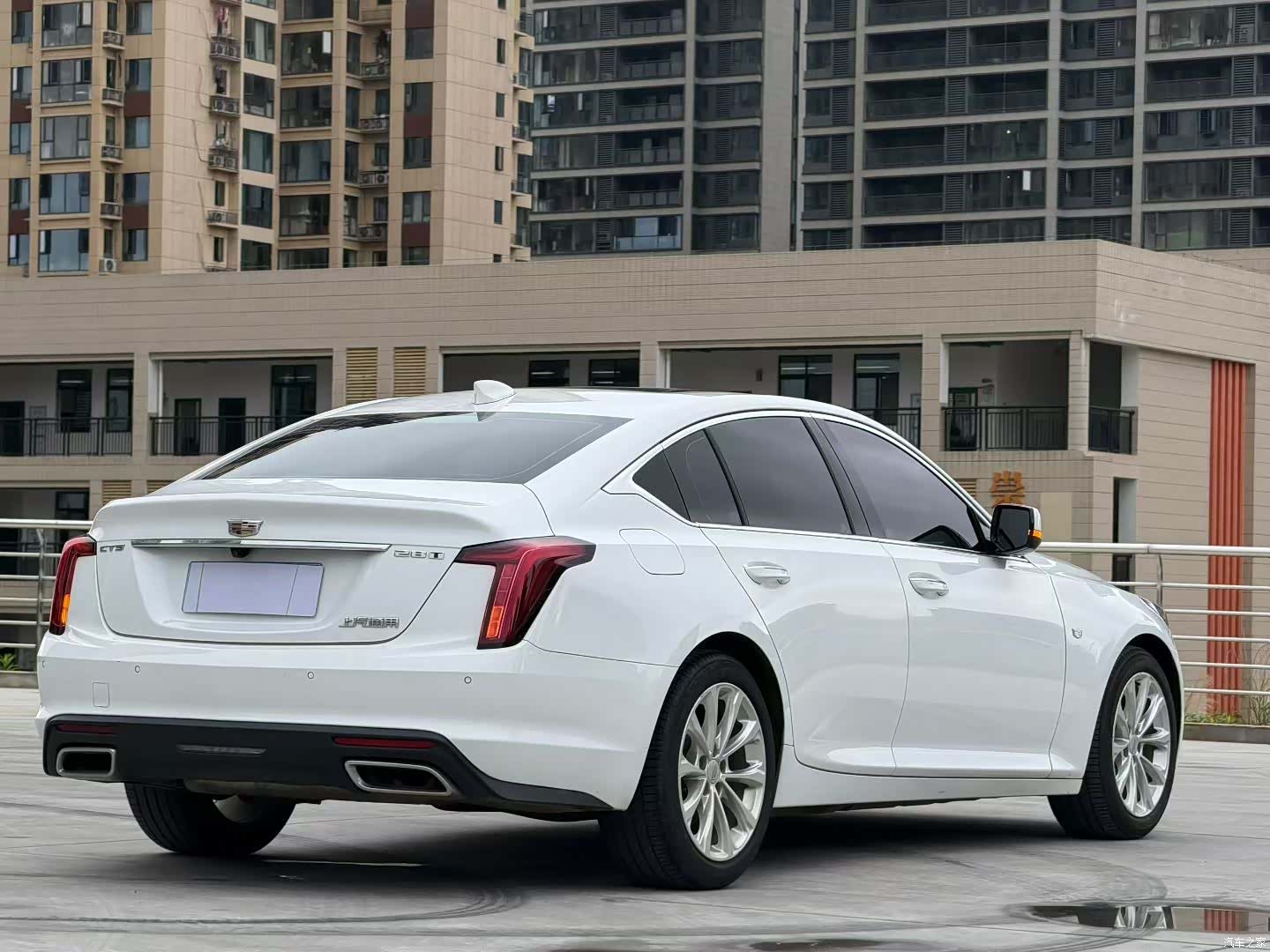 Cadillac CT5, 2022 13