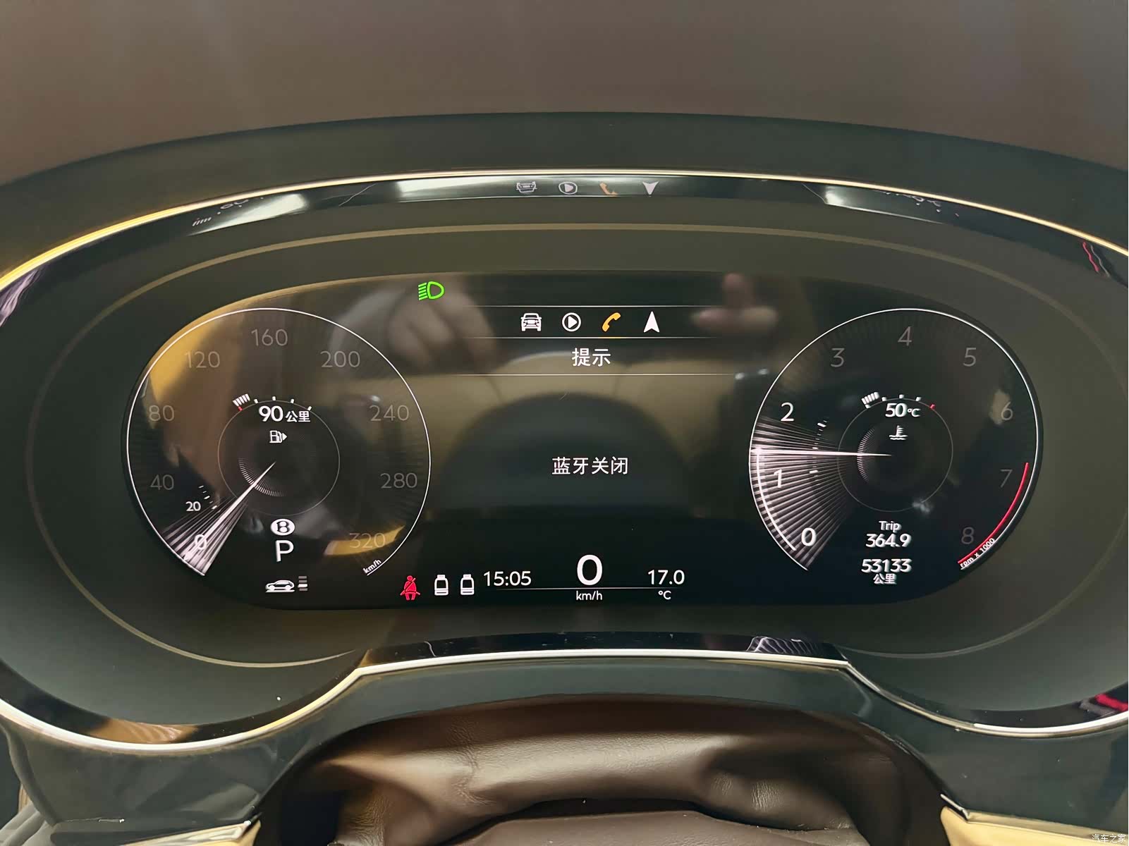 Bentley Bentayga, 2023 14
