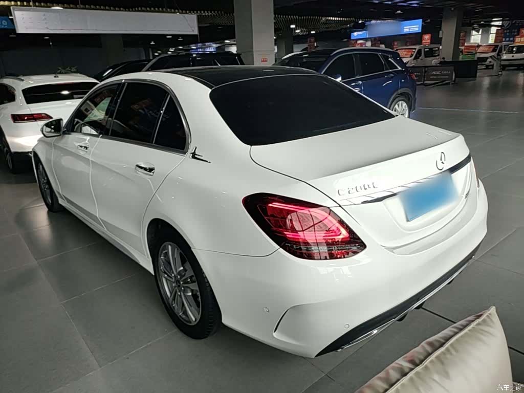 Mercedes-Benz C-Class, 2021 23